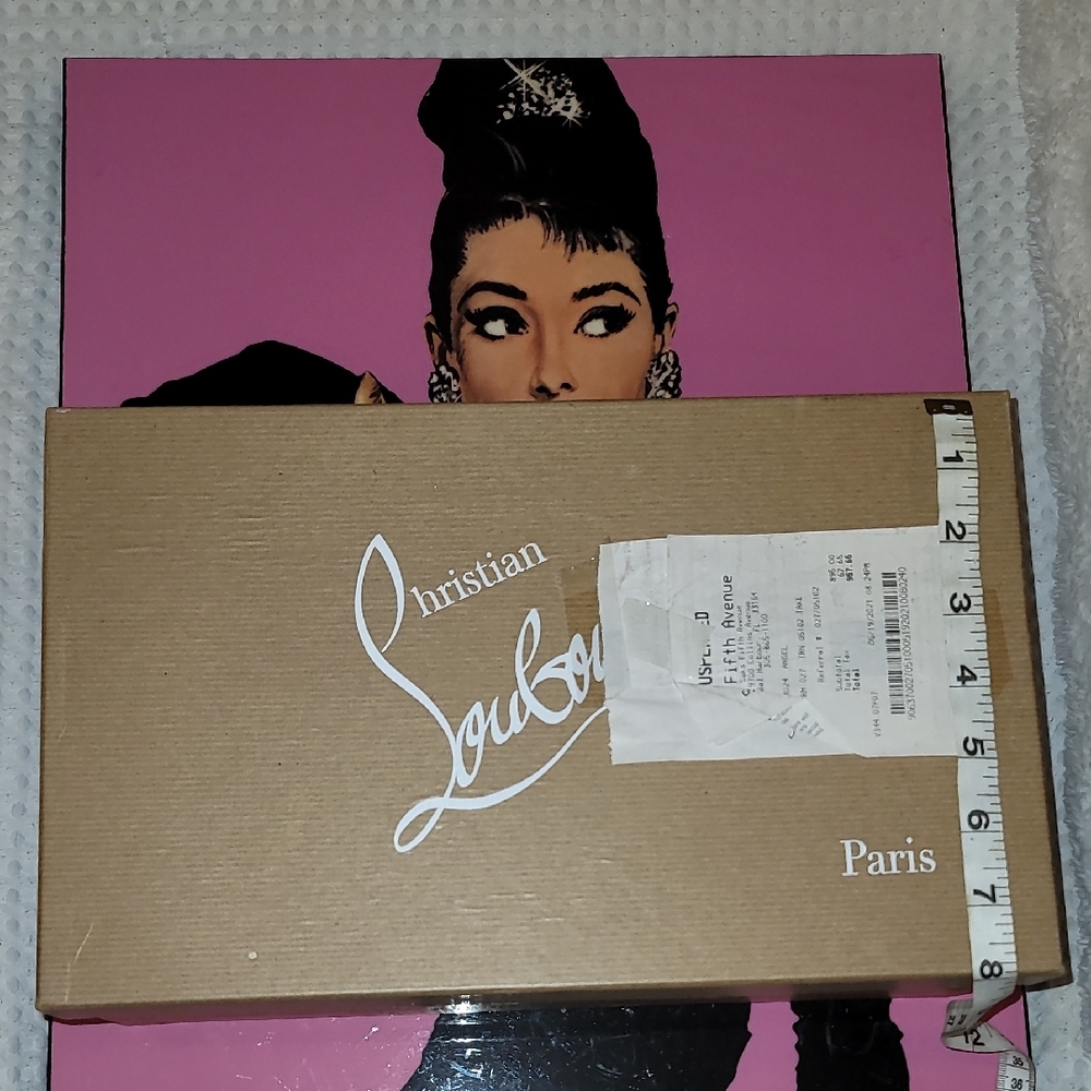 Christian Louboutin Tan Shoe Box - Picture 2 of 7